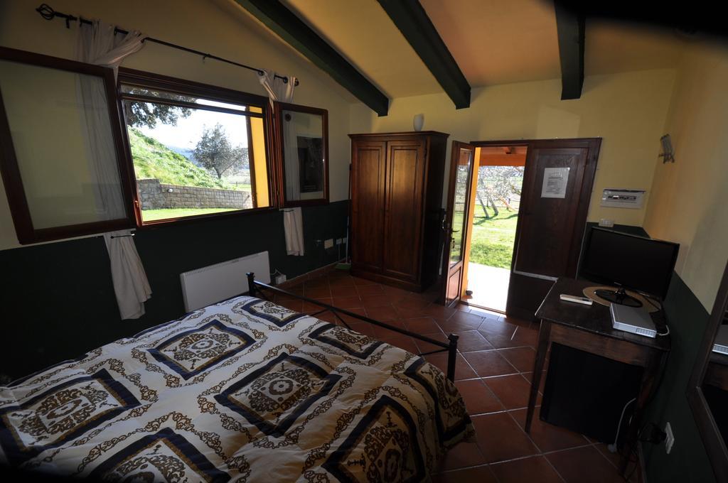 Agriturismo Il Cerrosughero Villa Scarlino Oda fotoğraf