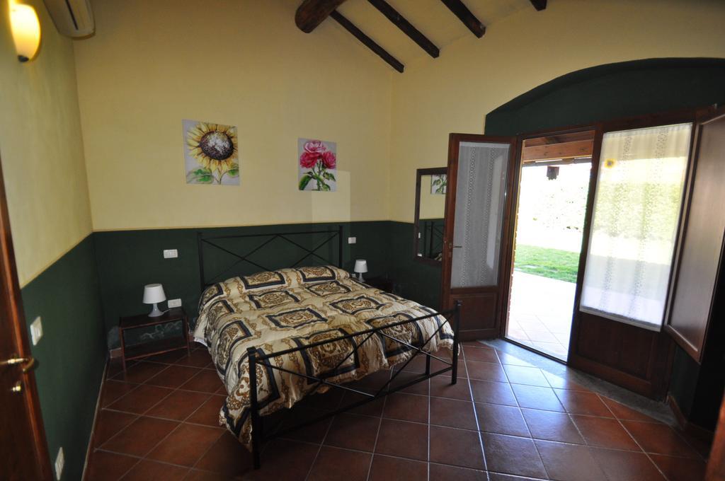 Agriturismo Il Cerrosughero Villa Scarlino Oda fotoğraf