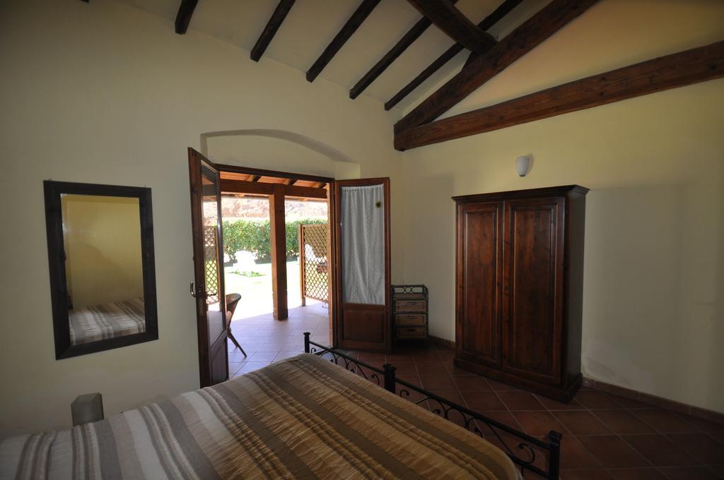 Agriturismo Il Cerrosughero Villa Scarlino Oda fotoğraf